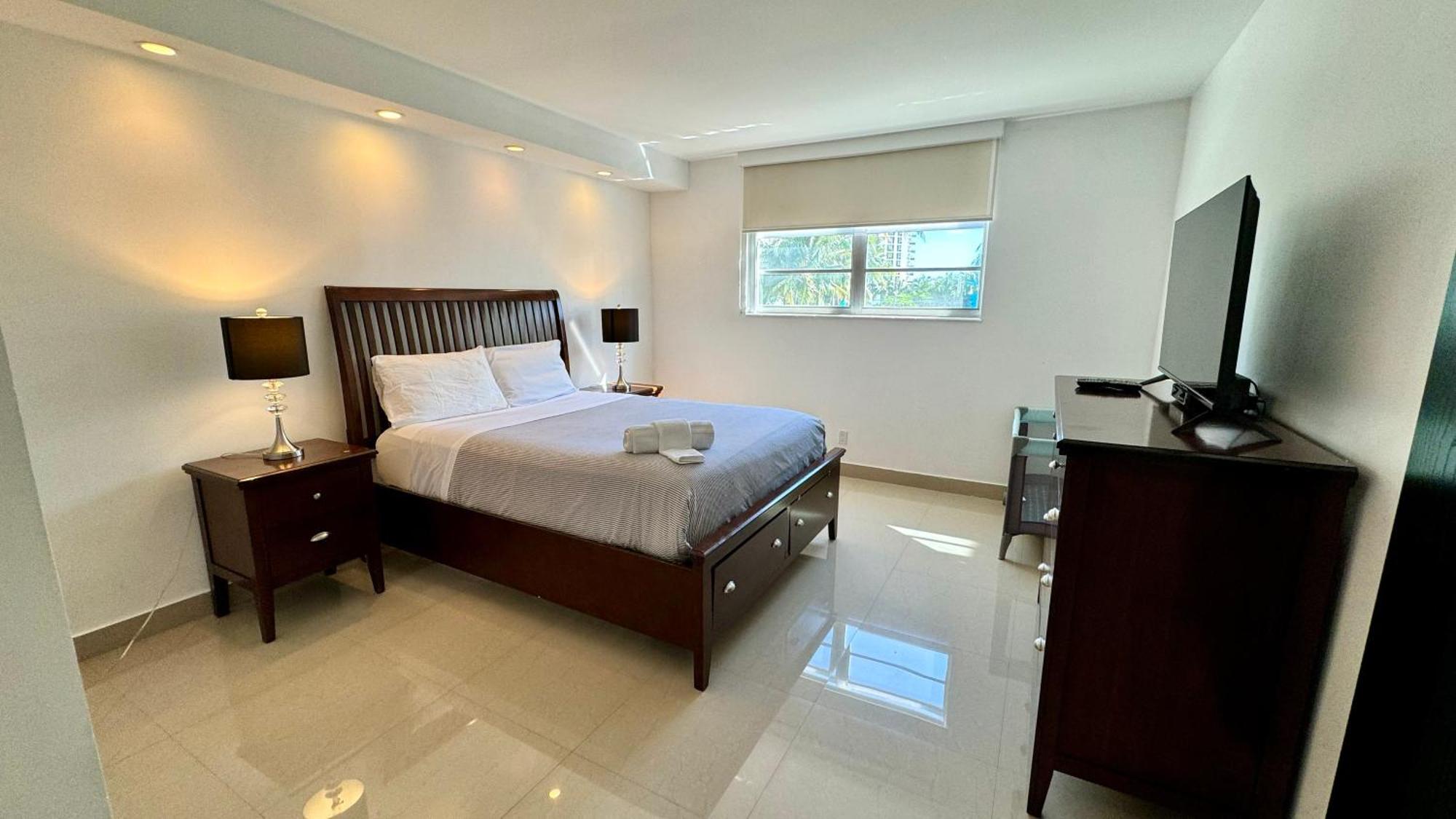 Sunny Isles, Beach Life! Parking Included Miami Beach Dış mekan fotoğraf