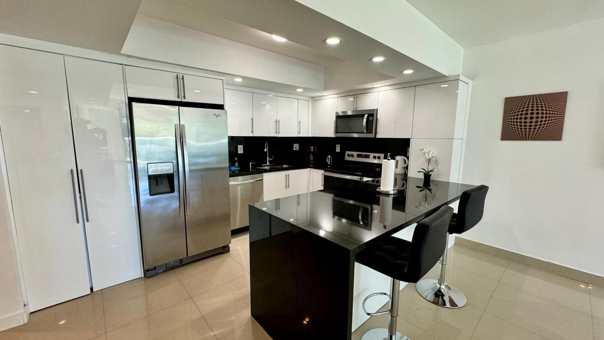 Sunny Isles, Beach Life! Parking Included Miami Beach Dış mekan fotoğraf